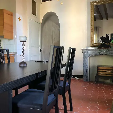 Chateau Marcel Lägenhet